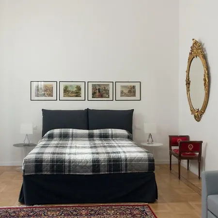 Second Floor Centro Storico 2*