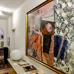 Second Floor Centro Storico ホテル