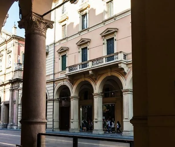 Second Floor Centro Storico 2*