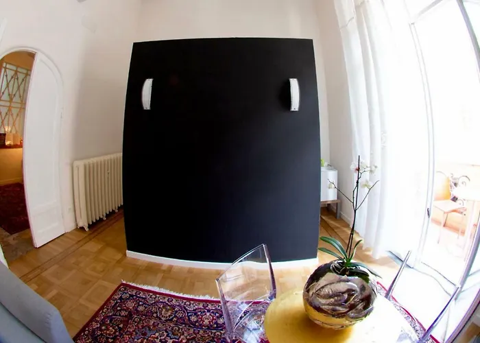 Second Floor Centro Storico 2* 볼로냐