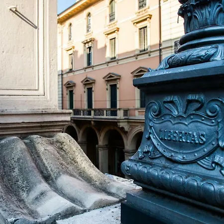 Second Floor Centro Storico 2*