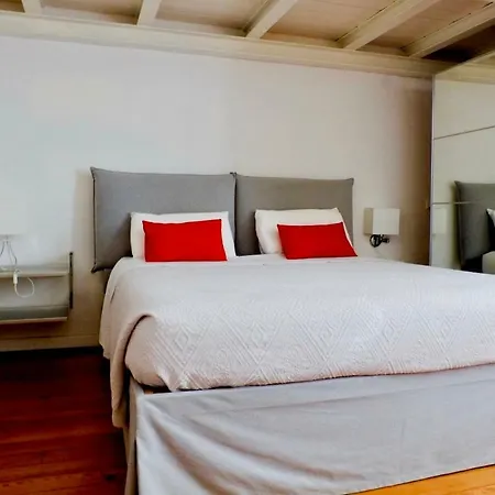 Second Floor Centro Storico Hotell