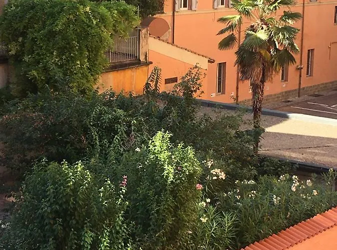 Second Floor Centro Storico Hotell 2*