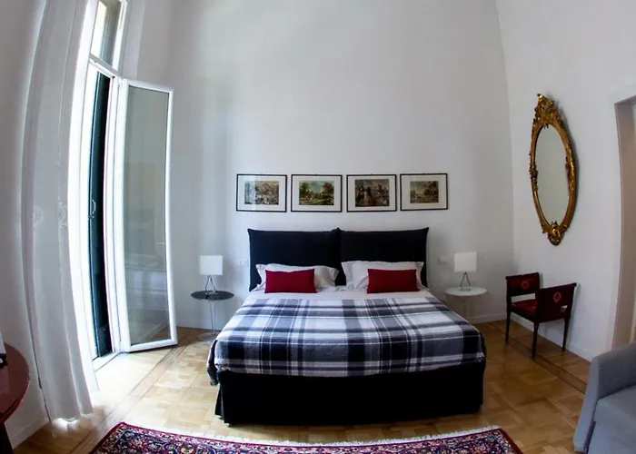 Second Floor Centro Storico Hotell Bologna