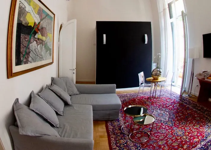 Second Floor Centro Storico 2* Bologne