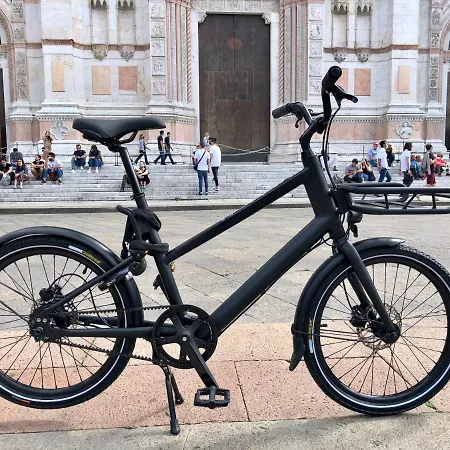 Second Floor Centro Storico Отель 2*