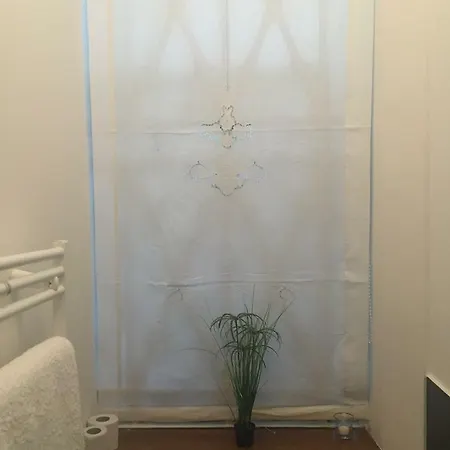 Отель Second Floor Centro Storico 2*