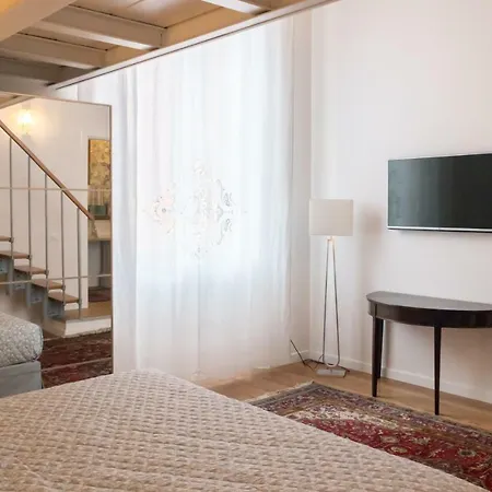 Bed & Breakfast Second Floor Centro Storico