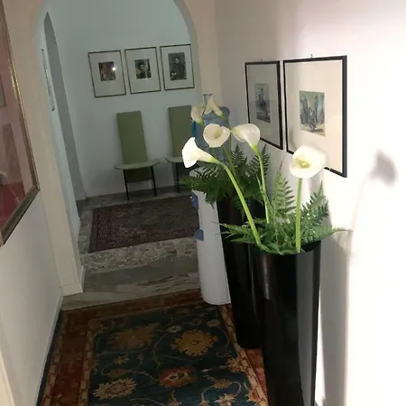 Bed & Breakfast Second Floor Centro Storico 2*