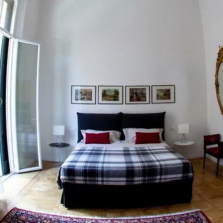 Second Floor Centro Storico Bed & Breakfast Bologna