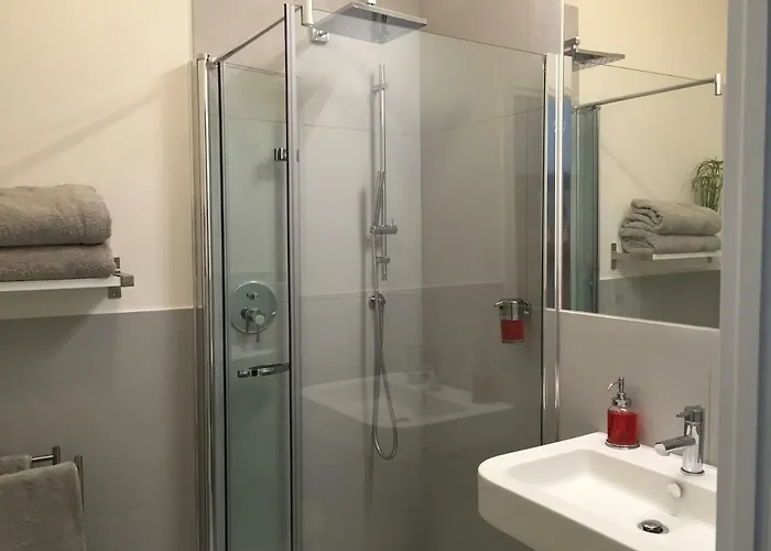 Second Floor Centro Storico 2*